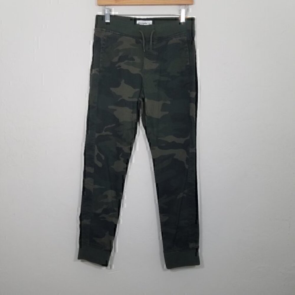NWT Abercrombie Kids Camo Stretch Jogger Pants Green Size 15/16